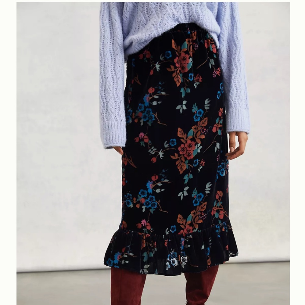 Anthropologie Othilia Willow Floral Velvet Skirt